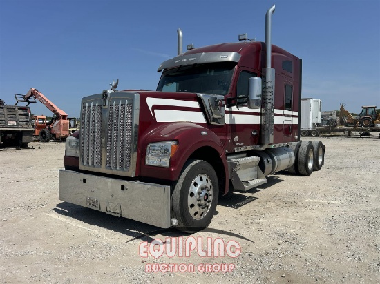 2021 Kenworth W900 6x4 T/A Sleeper Truck Tractor