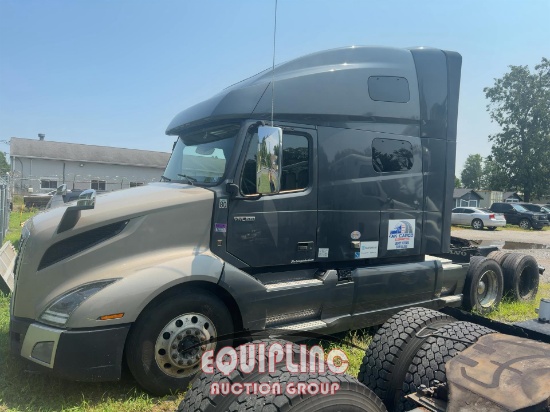 2022 VOLVO VNL 760 6X4 T/A SLEEPER TRUCK TRACTOR