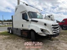 2020 FREIGHTLINER 6X4 T/A SLEEPER TRUCK TRACTOR