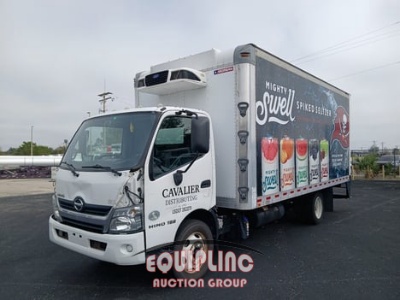 2020 Hino 195 4x2 S/A 18ft Refrigerated Box Truck