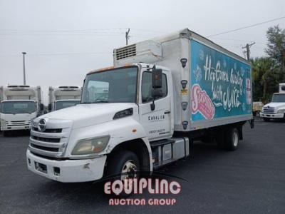 2016 Hino 258 4x2 S/A 26ft Refrigerated Box Truck