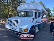 2000 INTERNATIONAL 4300 S/A SHUTTLE BUS