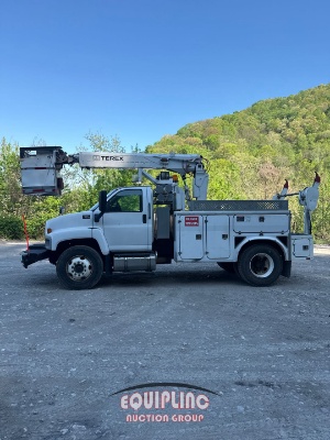 2008 GMC C7500 4x2 S/A Bucket Truck