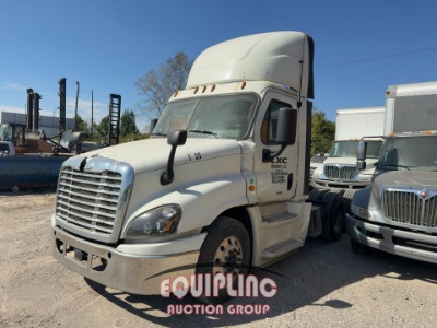2017 Freightliner Cascadia 4x2 T/A Day Cab Truck Tractor