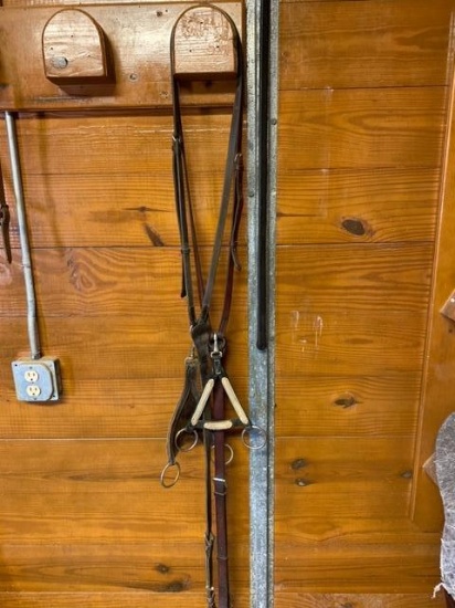 - 3 sets Draw Reins