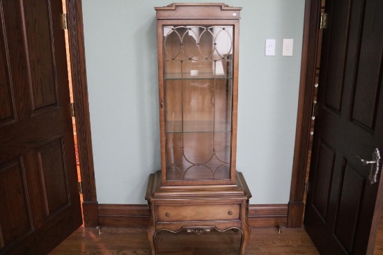 3 tier wooden cabinet (Glass front with glass inserts)
