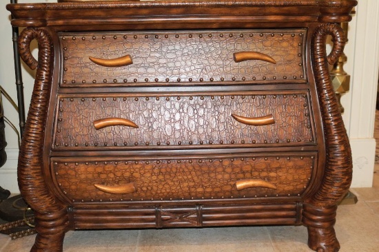 Safari motif 3 tier drawer dresser