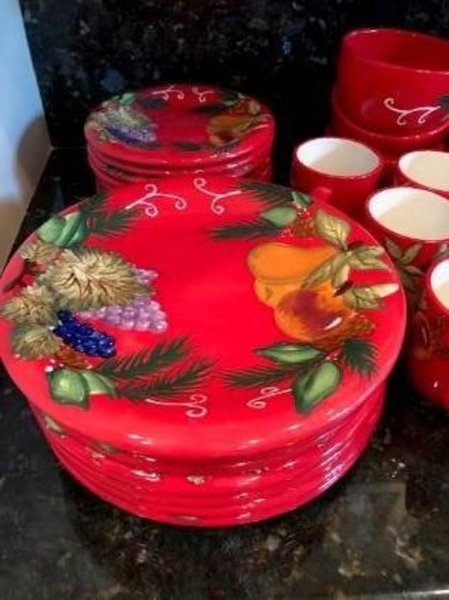 32 Piece Red jungle fruit china