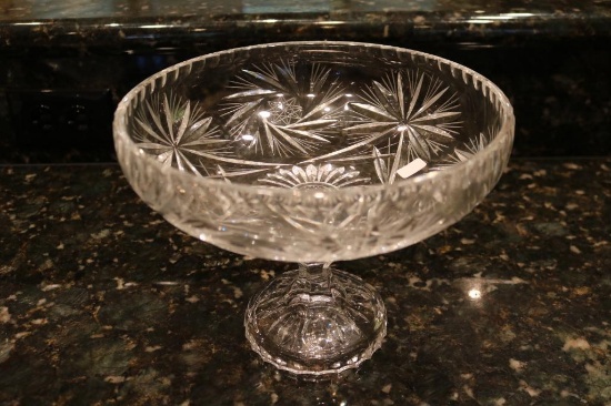 Decorative glass holder, 10.5 IN Wide and 8.75 IN Tall