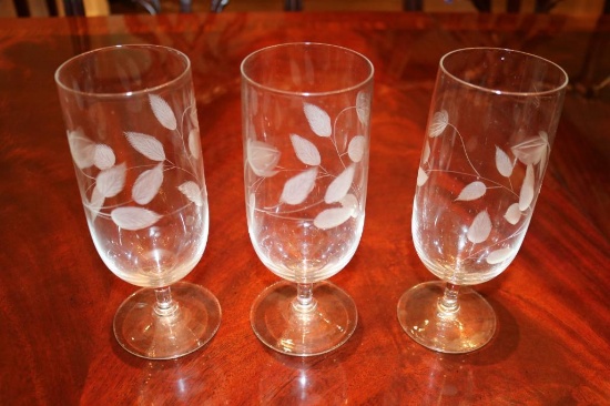 3-piece glass set with short stem 14 short stem 11 small short stem 9 sherry glasses 9 sherbet cups