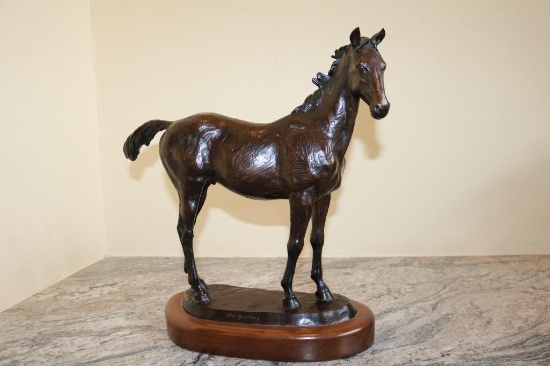 Horse Standing Bronze (16" x 15.5")
