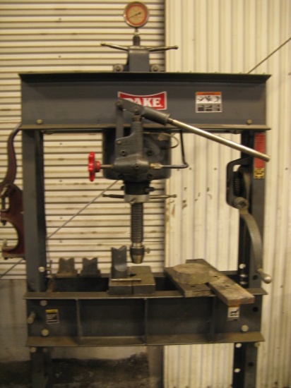 Dake hydraulic press