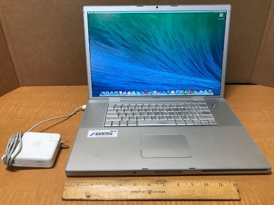 APPLE MacBook Pro A1261 Core 2 Duo 2.66GHz 4GB 200GB HD nVidia GeForce...8600M GT 17" Laptop Compute