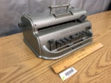 Howe Memorial Press Perkins Brailler 80s vintage Typewriter