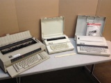 IBM Wheelwriter and Corona Smith Typewriter Lot - (3pcs)