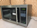 Sanyo EM-S6588S 1000W Countertop Microwave Oven