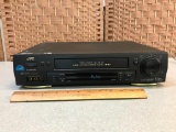 JVC HR-VP770U VHS Hifi Video Cassette Recorder Player