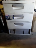 Sterilite drawer set