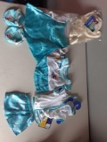 Build-A-Bear Frozen, X3 Elsa outfits, X1 Anna outfit, X2 shoes, X1 Anna bear, X1 Elsa bear