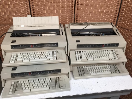 IBM Wheelwriter 6 & Wheelwriter 5 Electronic Typewriters - 4pcs