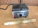 Thermolyne Type 1900 750W 120V Hot Plate