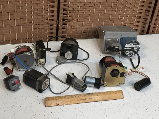 Assorted Stepper Motors Incremental Encoders Motors Slo-Syn Dynapar Maxon Elinco Vexta MFM - 8pcs