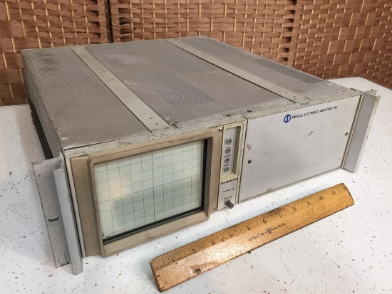 Tektronix Power Module with Tektronix 604 Monitor Vector Display