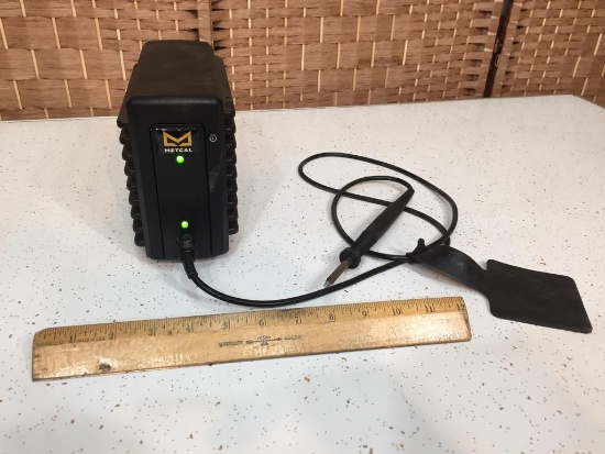 Metcal MFR-PS1100 Industrial Soldering Station with Iron