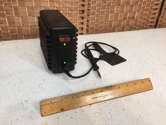Metcal MFR-PS1100 Industrial Soldering Station with Iron