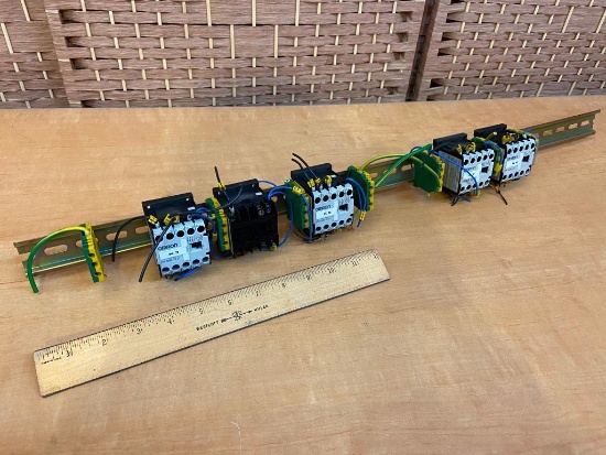 Omron J7K-AMA-10-D DIN Rail Contactor - 4pcs