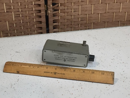 Hewlett Packard HP 355D VHF Attenuator