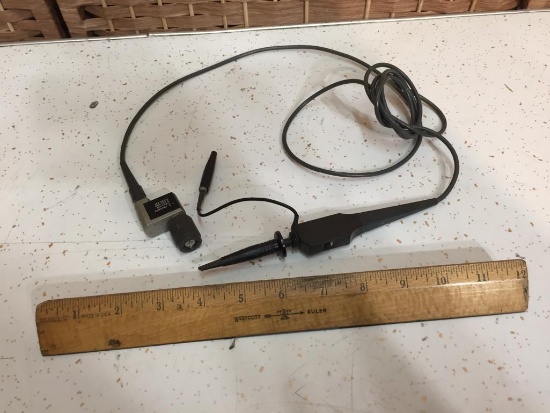 Tektronix Tek P6062B Switchable Attenuation 1x / 10x Oscilloscope Test Probe