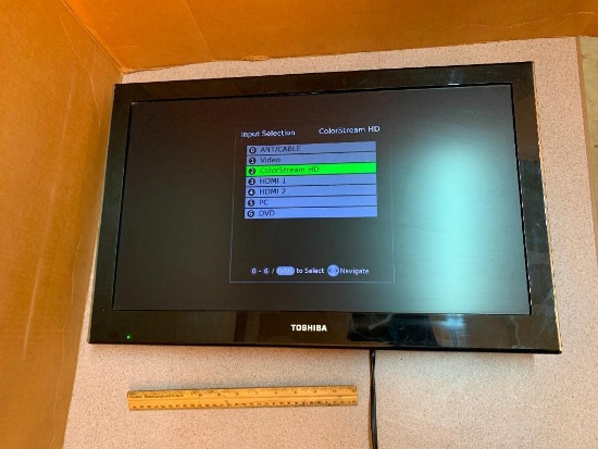 Toshiba 24SLV411U 24" 1080p LED-LCD TV/DVD Player Combination HDMI