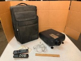 Epson PowerLite 7300 Multimedia Projector with Carrying Case