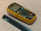 Hikari HM-2044 Digital Multimeter