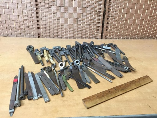 Lot of Nutplate Jegs 16lbs