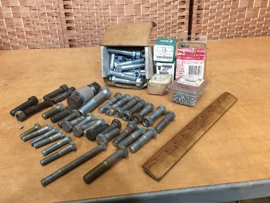 Assorted Hardware / Bolts / Screws / Nuts 11lbs