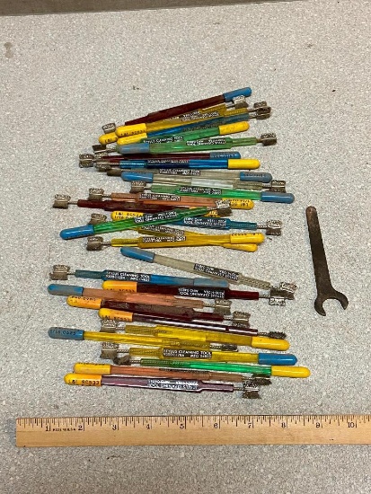 Stylus Cleaning Tools