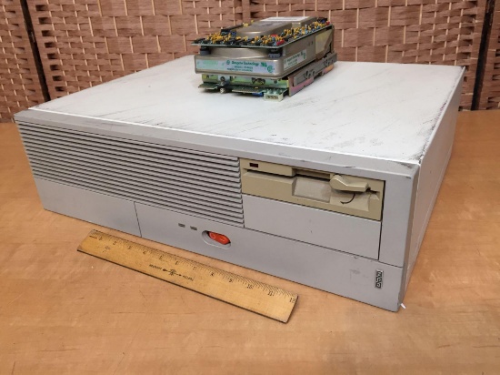 NCR 1019 Vintage Personal Computer & ST-4038 30MB MFM Hard drive