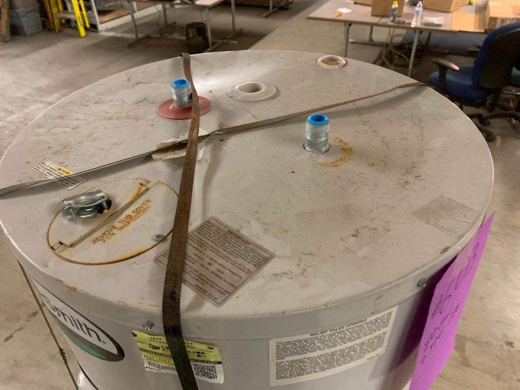 A.O Smith ECT-80-210 80gal Commercial Grade | Proxibid