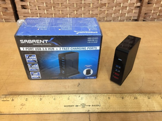 Sabrent HB-U930 7 Port USB 3.0 HUB + 2 Charging ports - 2pcs