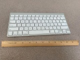 Apple A1314 Wireless Bluetooth Keyboard