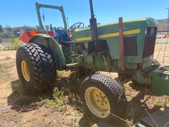 John Deere 1050 Compact 3 cyl Turbo Diesel Tractor