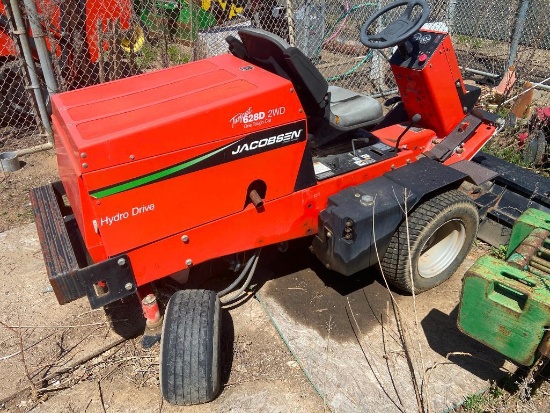 Jacobsen 628D Turfcat RUNS GOOD, BAD DECK