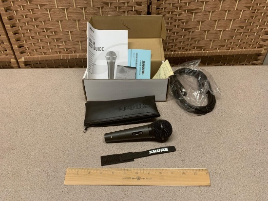 Shure PGA48-XLR Cardioid Dynamic Vocal Wired MIcrophone 15ft