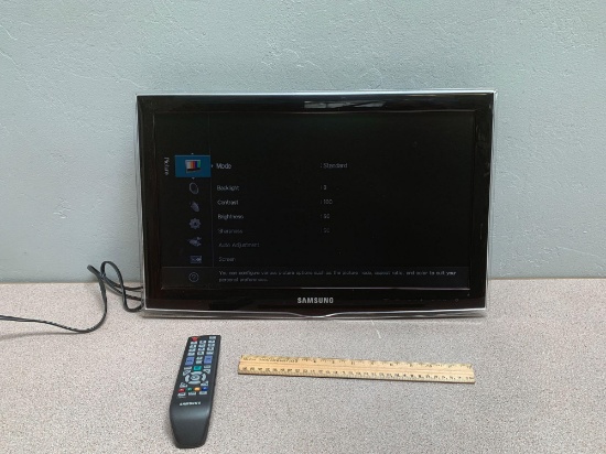 Samsung LN22D450G1F 22in 720p LCD HDTV