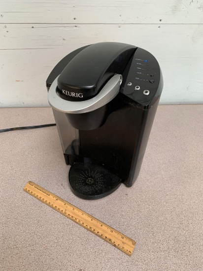 Keurig K40 Elite Single Cup Coffee Maker / Brewing System