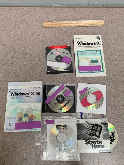 Mixed Computer Software CD's / Windows 98 / Windows 95