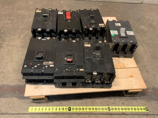 Pallet of Used Circuit Breakers 100A to 1200A - 7pcs