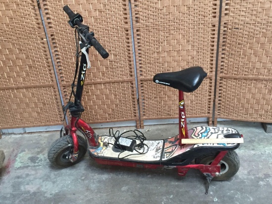 Ezip E-450 Electric Scooter